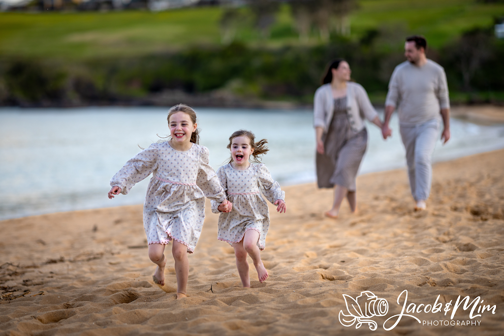 Jacob & Mim Photography | Clear View Parade, Hazelbrook NSW 2779, Australia | Phone: 0404 466 411