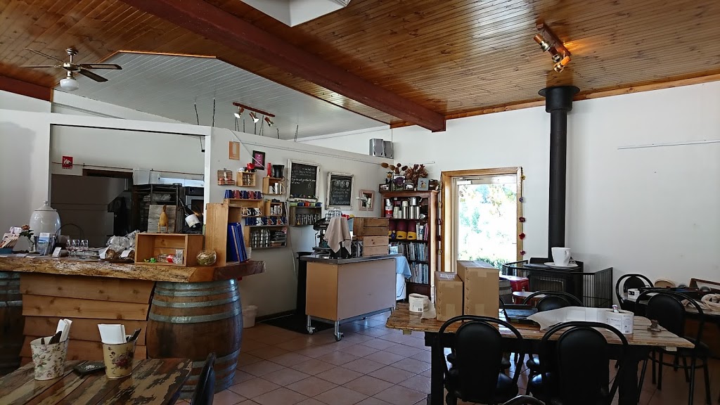 Brumfield Winery & SLAQ Brewery | bakery | Near, 341 Beenak Rd, Wandin North VIC 3139, Australia | 59619081 OR +61 59619081