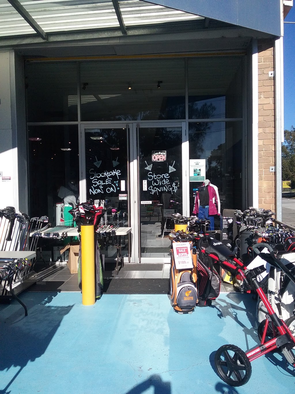 Golf Clothing Factory Outlet | clothing store | 176 Boundary Rd, Braeside VIC 3195, Australia | 0395881779 OR +61 3 9588 1779