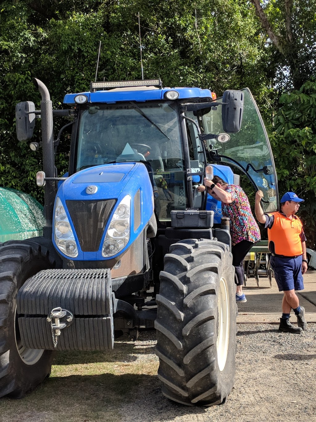 Sweet Farm Tours | 333 Miallo Bamboo Creek Rd, Whyanbeel QLD 4873, Australia | Phone: (07) 4098 8134