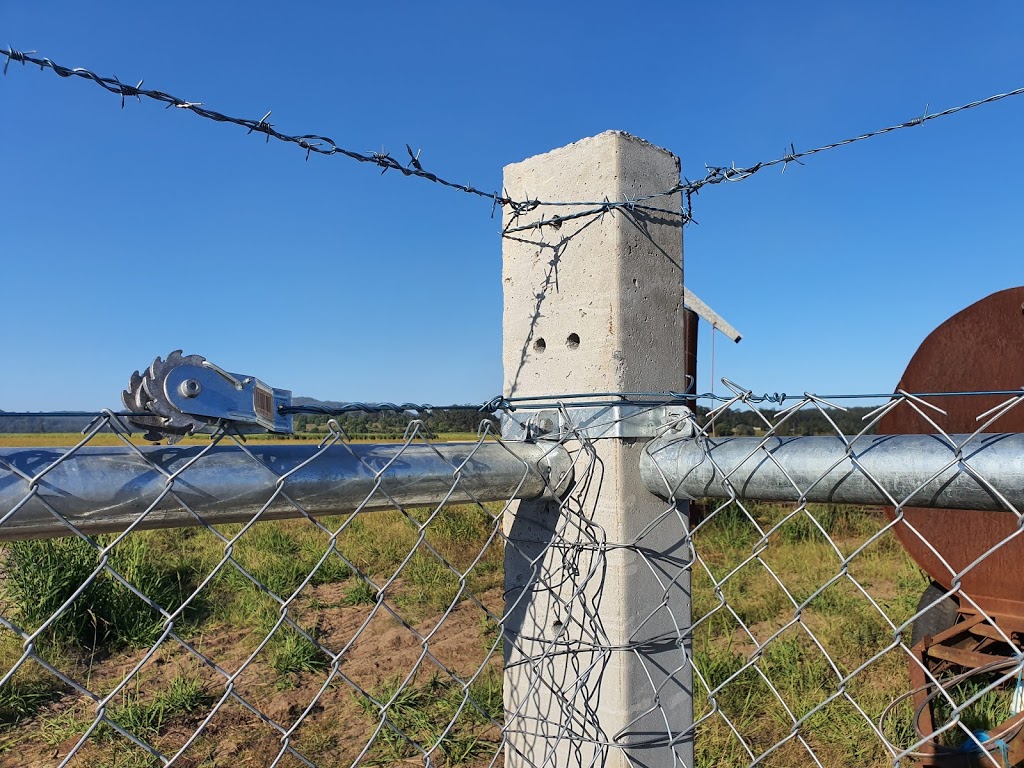 Australian Concrete Fence Posts | 354 Broadwater Rd, Dungarubba NSW 2480, Australia | Phone: (02) 6682 8614