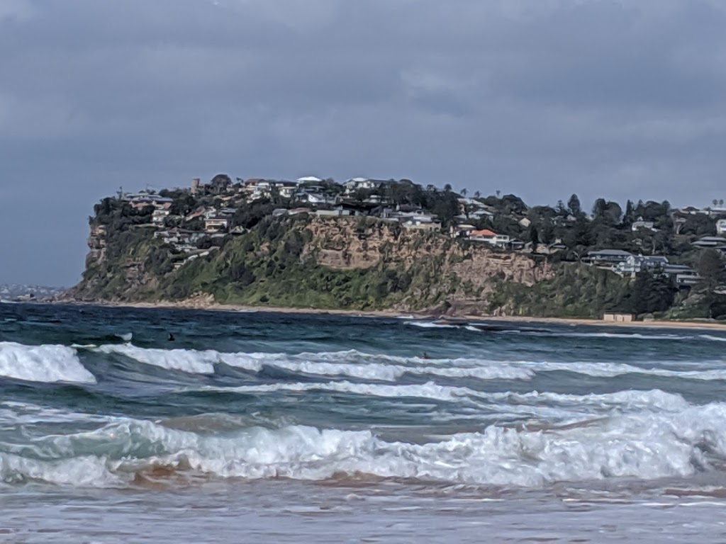 North Bilgola Lookout | Bilgola Beach NSW 2107, Australia | Phone: 1300 434 434