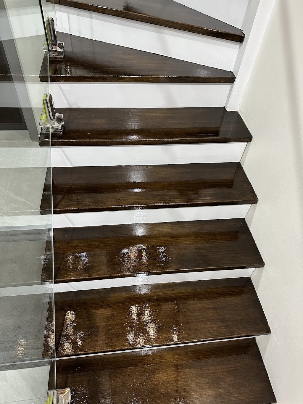 Ustad painting and decorating | 120 Northbourne Dr, Marsden Park NSW 2765, Australia | Phone: 0468 815 050