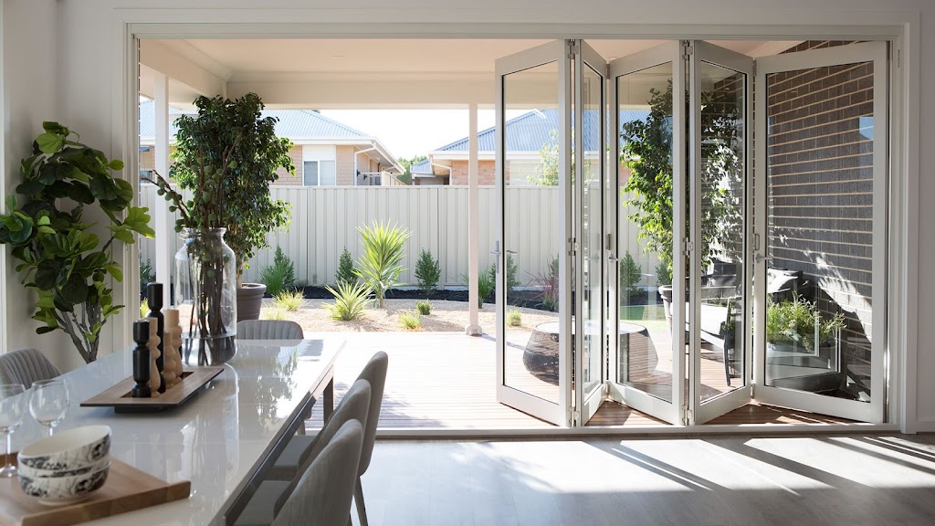 Hickinbotham Display Home - Bluestone Estate |  | Monterey Pl, Mount Barker SA 5251, Australia | 0883660000 OR +61 8 8366 0000