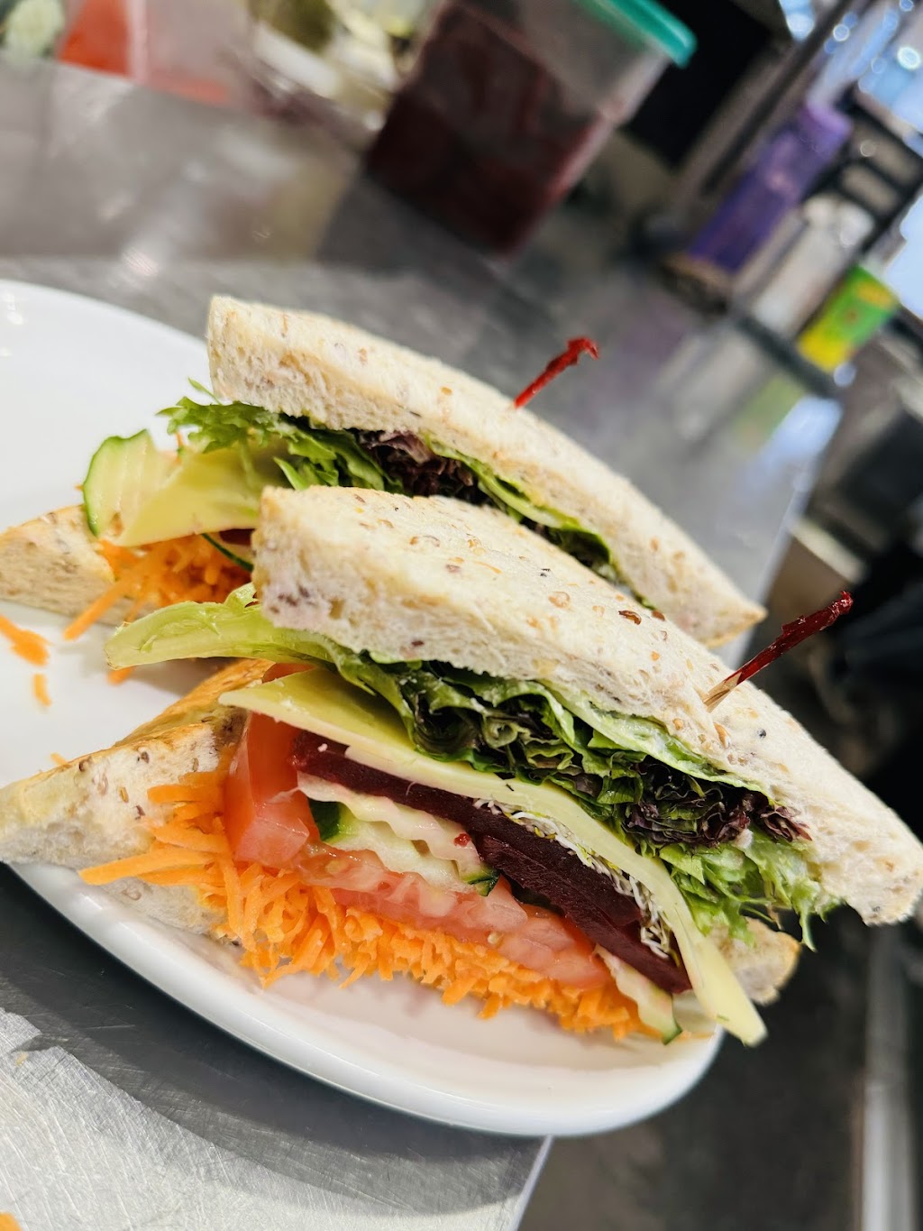 Aromas Cafe at the Fair | Erina Fair Dr, Erina NSW 2250, Australia | Phone: 0419 932 587