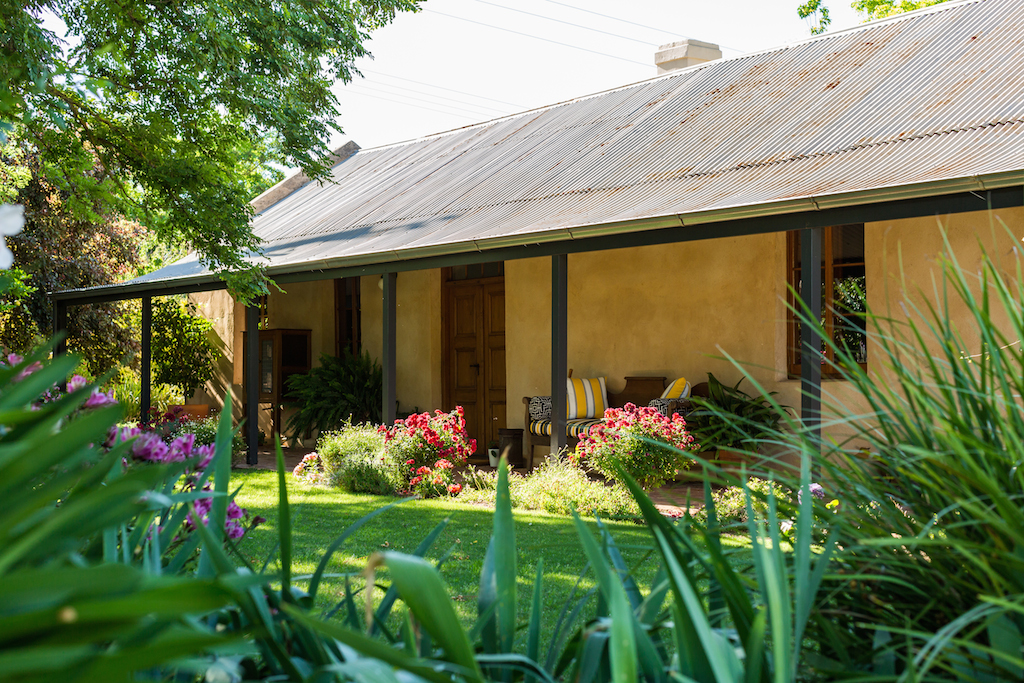 Seppeltsfield Vineyard Cottage | lodging | 27 Gerald Roberts Rd, Seppeltsfield SA 5355, Australia | 0885634059 OR +61 8 8563 4059