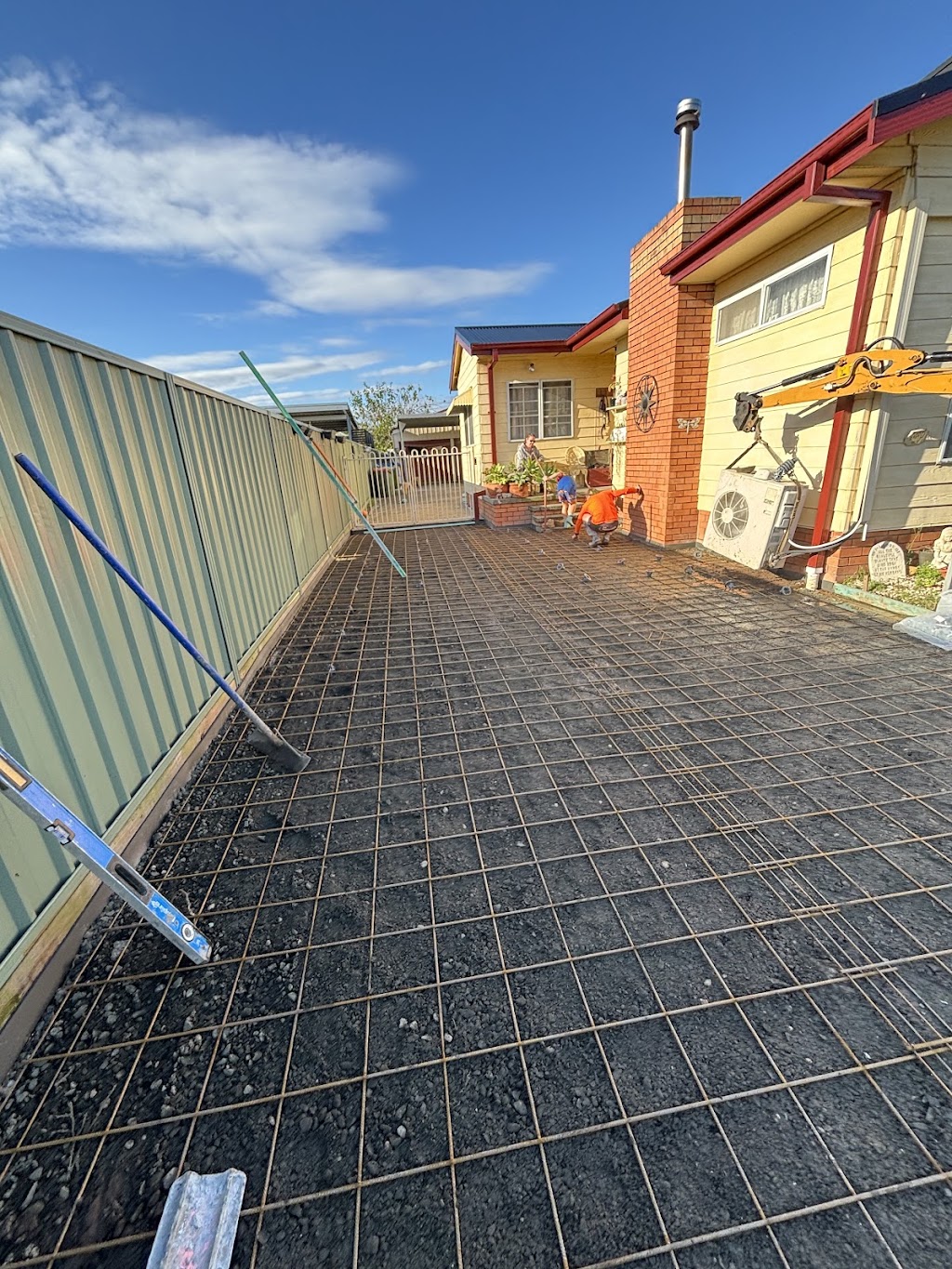 Irwin’s upper hunter concrete | 1 Leconfield Rd, Greta NSW 2334, Australia | Phone: 0400 544 579