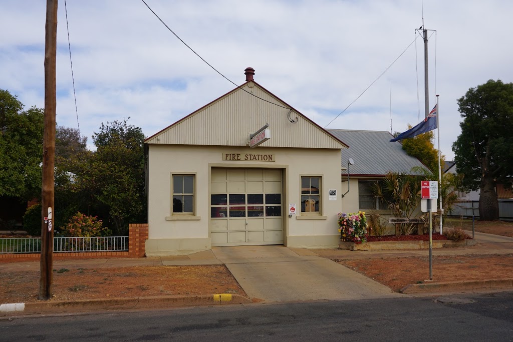 Fire and Rescue NSW Cobar Fire Station | fire station | 39 Barton St, Cobar NSW 2835, Australia | 0268362722 OR +61 2 6836 2722