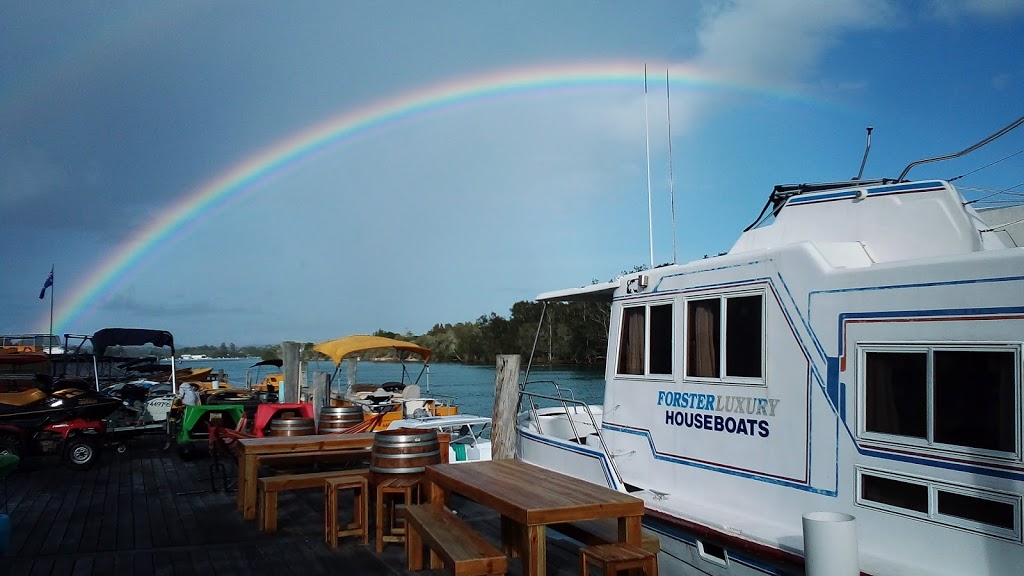 Forster Houseboat Hire | Boatshed Number One, Little St, Forster NSW 2428, Australia | Phone: (02) 6554 7733