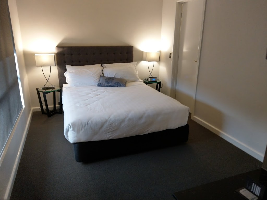 Crest on Park Apartments | lodging | 46 Park St, St Kilda West VIC 3182, Australia