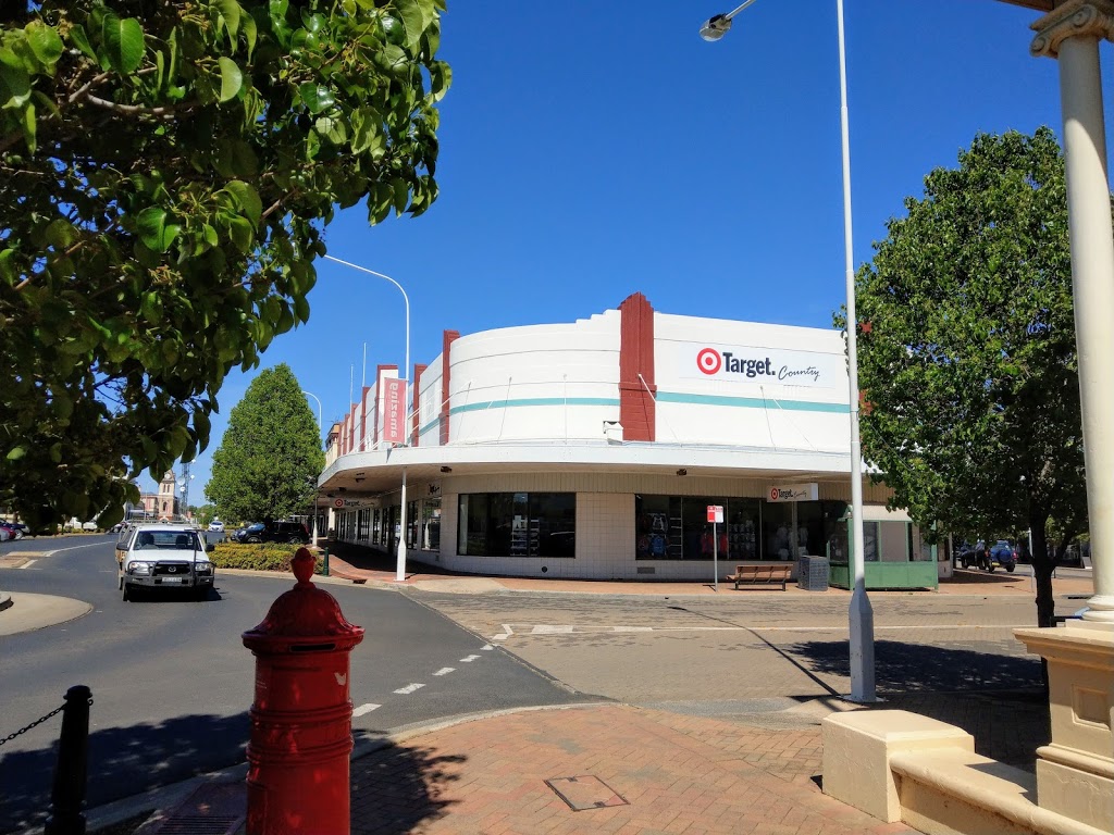Bernardis | supermarket | 159/173 Lachlan St, Forbes NSW 2871, Australia | 0268501050 OR +61 2 6850 1050