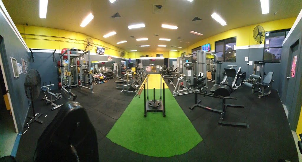 Bfit Health Club | gym | Henry Parks Plaza, 182 Rouse St, Tenterfield NSW 2372, Australia | 0403738044 OR +61 403 738 044