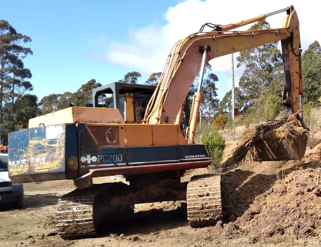 David & Kerrys Earthmoving | Brown Mountain Rd, Campania TAS 7026, Australia | Phone: 0408 357 436