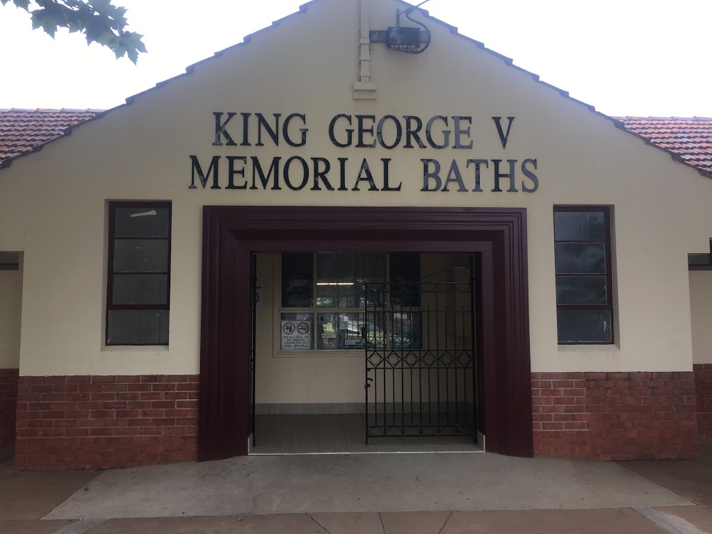 King George V Memorial Baths |  | 13-17 Heytesbury Ave, Red Cliffs VIC 3496, Australia | 0350241566 OR +61 3 5024 1566