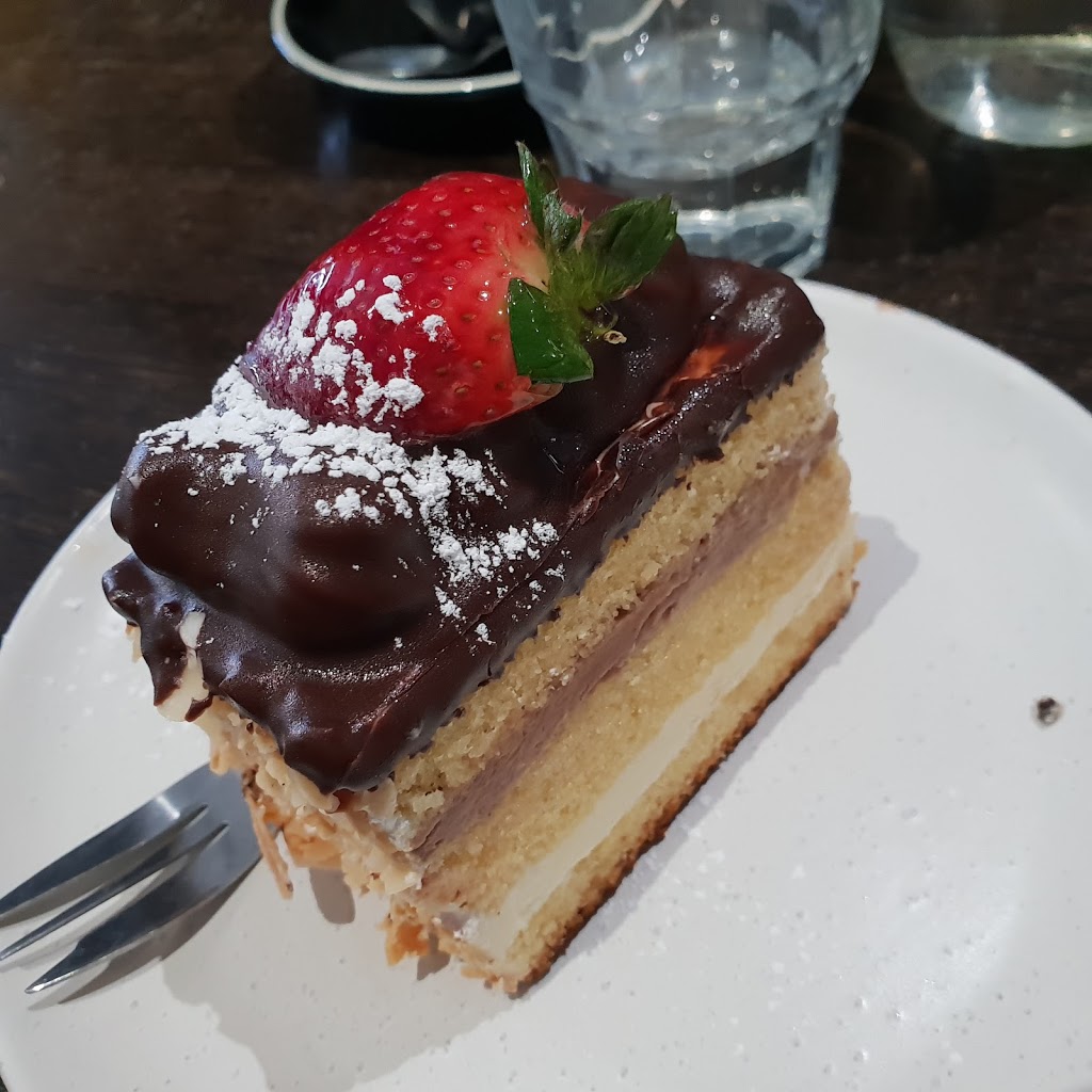 Melissa Cakes Cafe Bar | 65 Parker St, Templestowe Lower VIC 3107, Australia | Phone: (03) 9850 4882