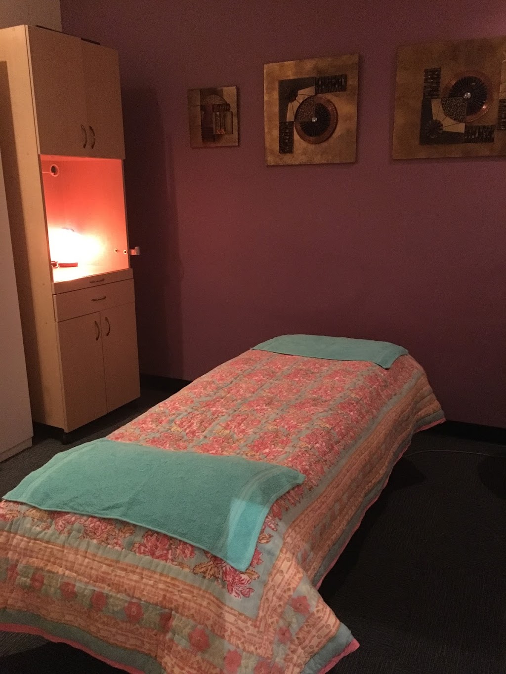 The Reflexology Room | health | 4/900 Moggill Rd, Kenmore QLD 4069, Australia | 0439390290 OR +61 439 390 290