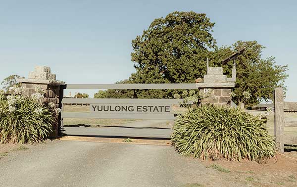 Yuulong Estate - Weddings & Events | 30 Yuulong Rd, Scotsburn VIC 3352, Australia | Phone: 0400 951 205