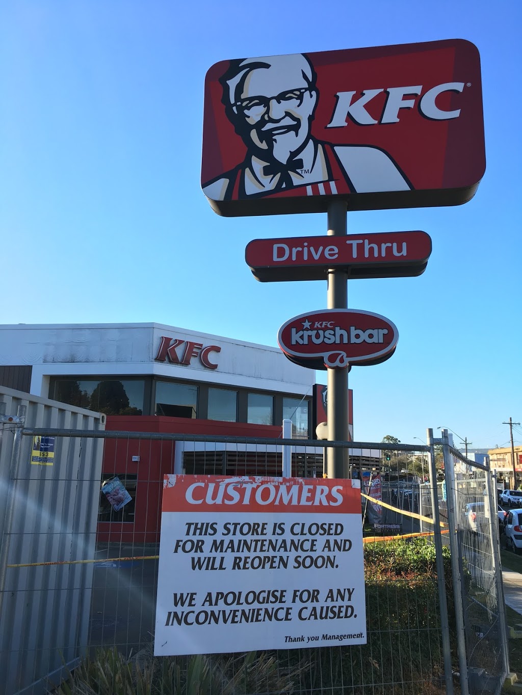 KFC Riverwood | meal takeaway | 215 Belmore Rd, Riverwood NSW 2210, Australia | 0295848310 OR +61 2 9584 8310