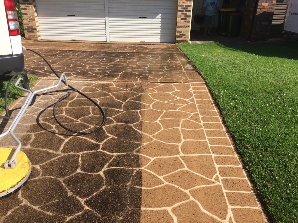 Miss Sparkles External House Washing | 24 Swan St, Wollongong NSW 2500, Australia | Phone: 0403 357 133