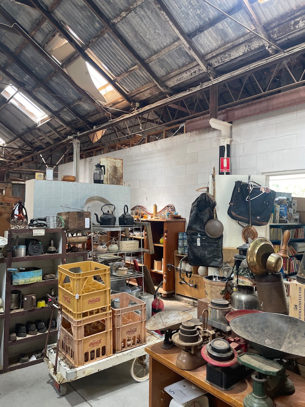 Murphys Vintage Wares | store | 13 Jacaranda St, Red Cliffs VIC 3496, Australia | 0447045114 OR +61 447 045 114