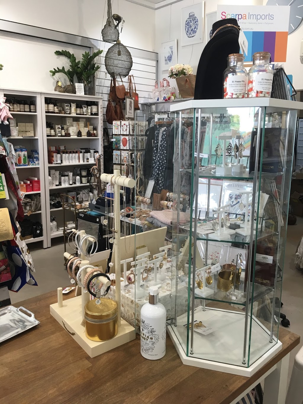 Home Store Ashgrove | home goods store | 3/20 Stewart Rd, Ashgrove QLD 4060, Australia | 0733668262 OR +61 7 3366 8262