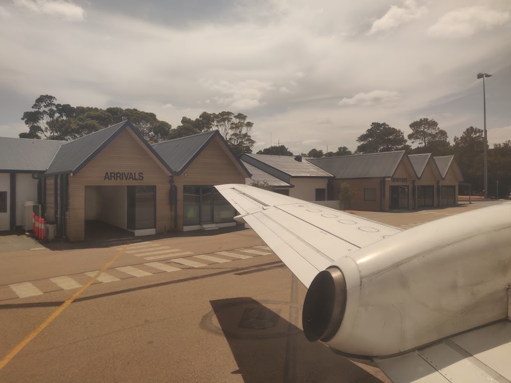 Esperance Airport | Coolgardie Esperance Hwy, Gibson WA 6448, Australia | Phone: 13 17 13