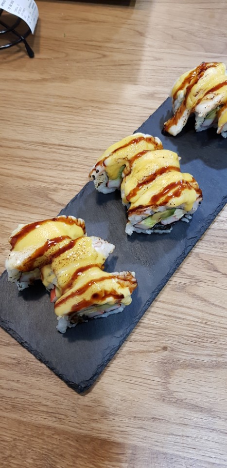 SUSHI REGAL | restaurant | Thornton Shopping Centre Shop28, Cnr Thomas Coke Dr, &Taylor Avenue, Thornton NSW 2322, Australia | 0249660662 OR +61 2 4966 0662