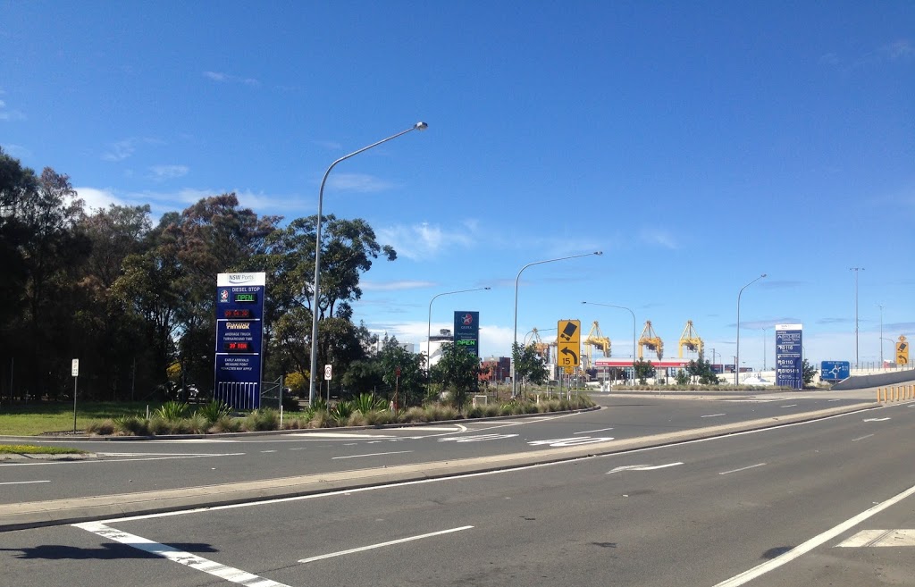 Caltex Oil Terminal | 4 Penrhyn Rd, Banksmeadow NSW 2019, Australia | Phone: (02) 9250 5000