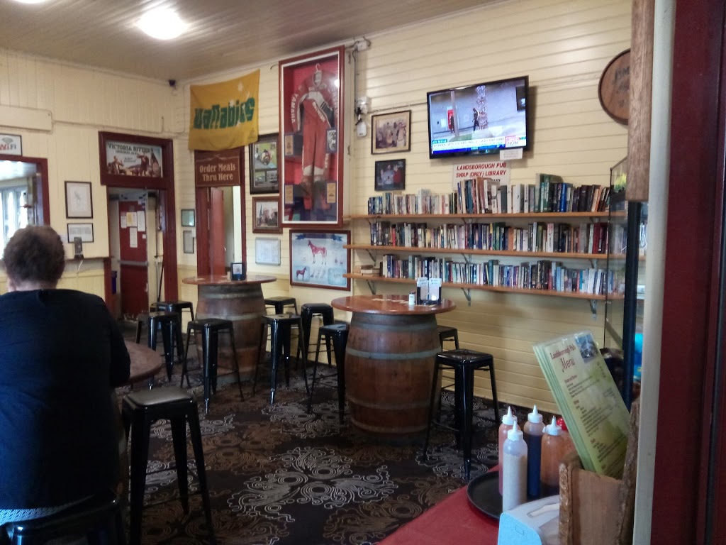 Landsborough Pub QLD | 32 Cribb St, Landsborough QLD 4550, Australia | Phone: (07) 5494 1001