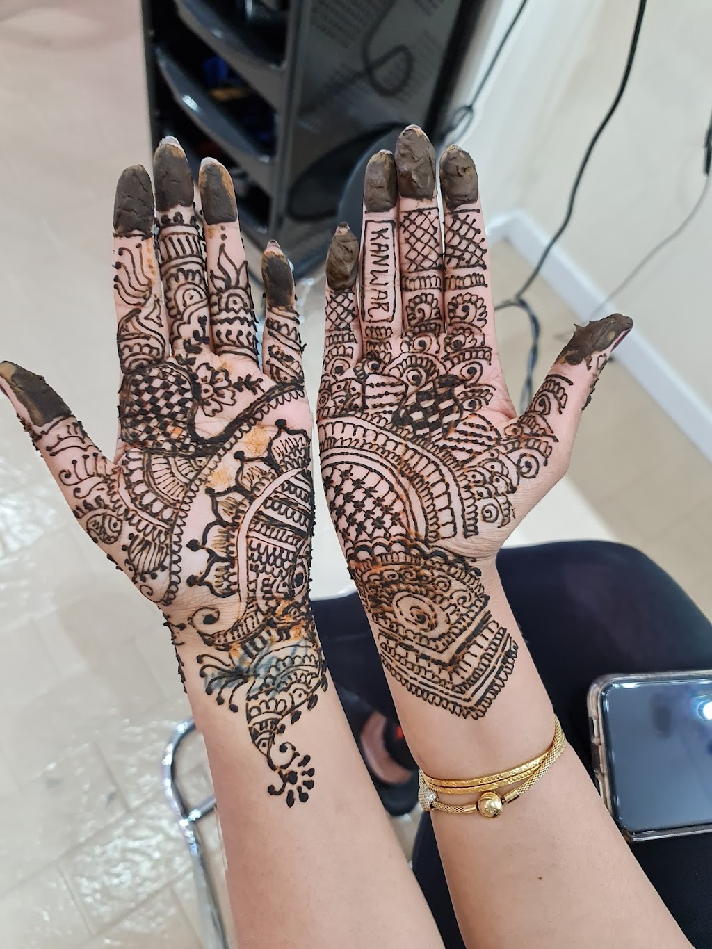 Magic beauty secrets indian parlour | 25 Symonds Rd, Dean Park NSW 2761, Australia | Phone: 0421 017 049