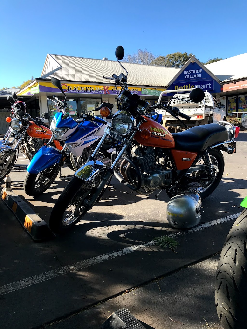 Tonys Rider Training | 2 Lochel St, Mount Lofty QLD 4350, Australia | Phone: 0437 724 665