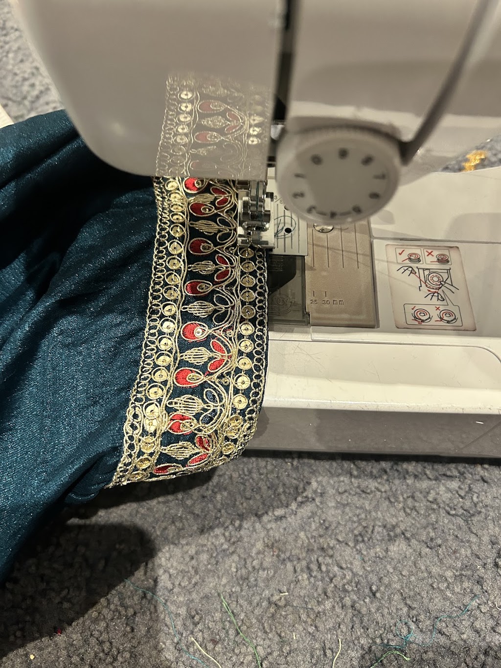 Poonam alterations& press-ironing service | 6 Conway Ct, Highton VIC 3216, Australia | Phone: 0402 688 108