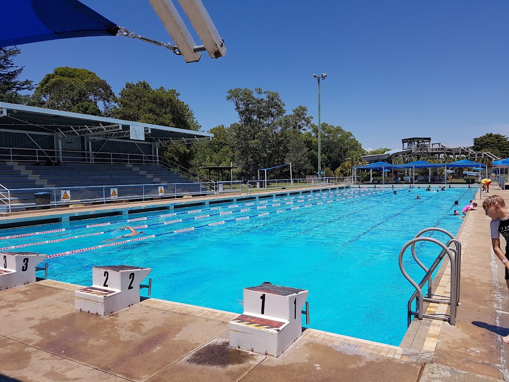 Grafton Olympic Pool |  | Oliver St & Turf Street, Grafton NSW 2460, Australia | 0266423821 OR +61 2 6642 3821
