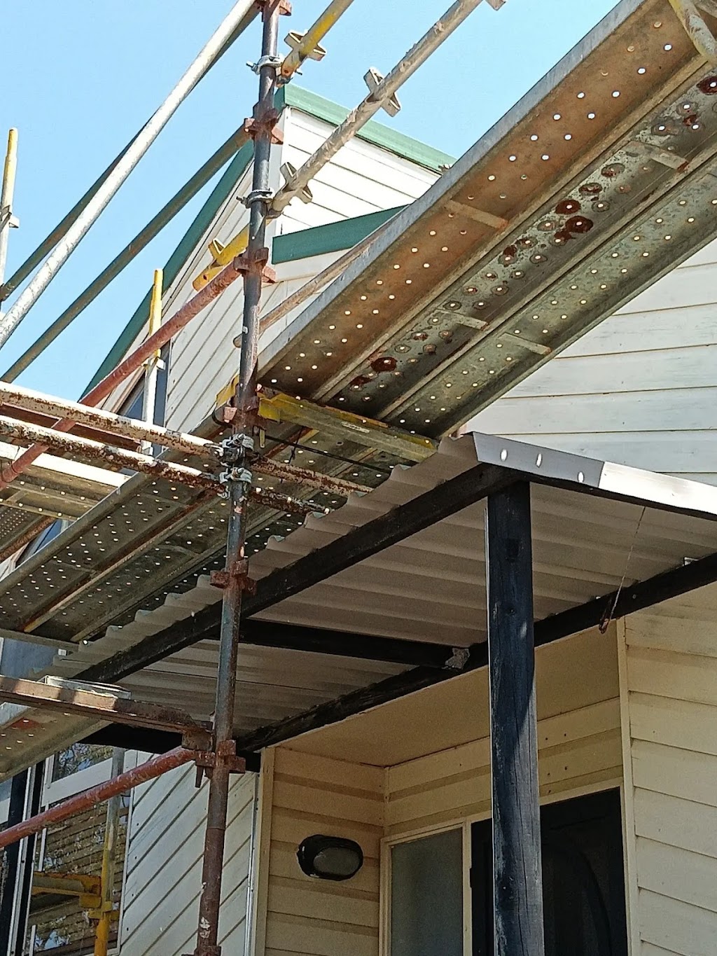 Russell Island Scaffold Hire | 8 Baguette St, Russell Island QLD 4184, Australia | Phone: 0432 380 190