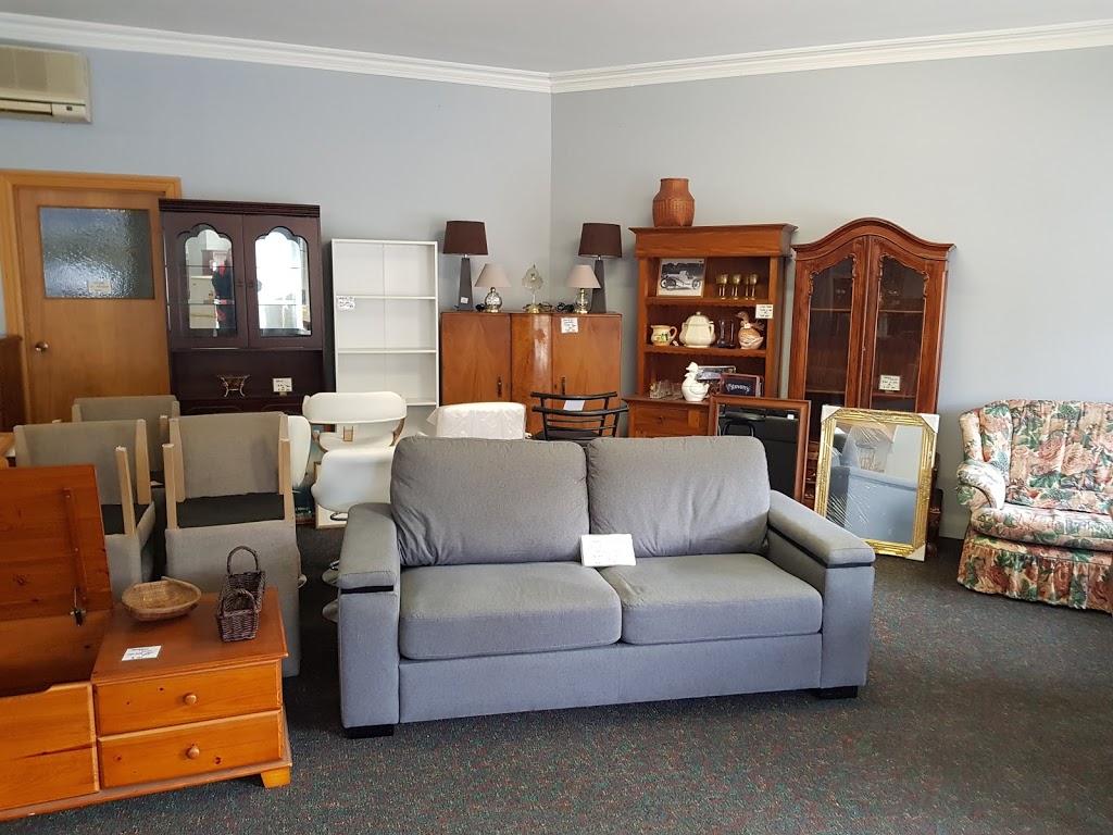 Latrobe Second Hand Shop | 64-66 Gilbert St, Latrobe TAS 7307, Australia | Phone: 0400 686 627