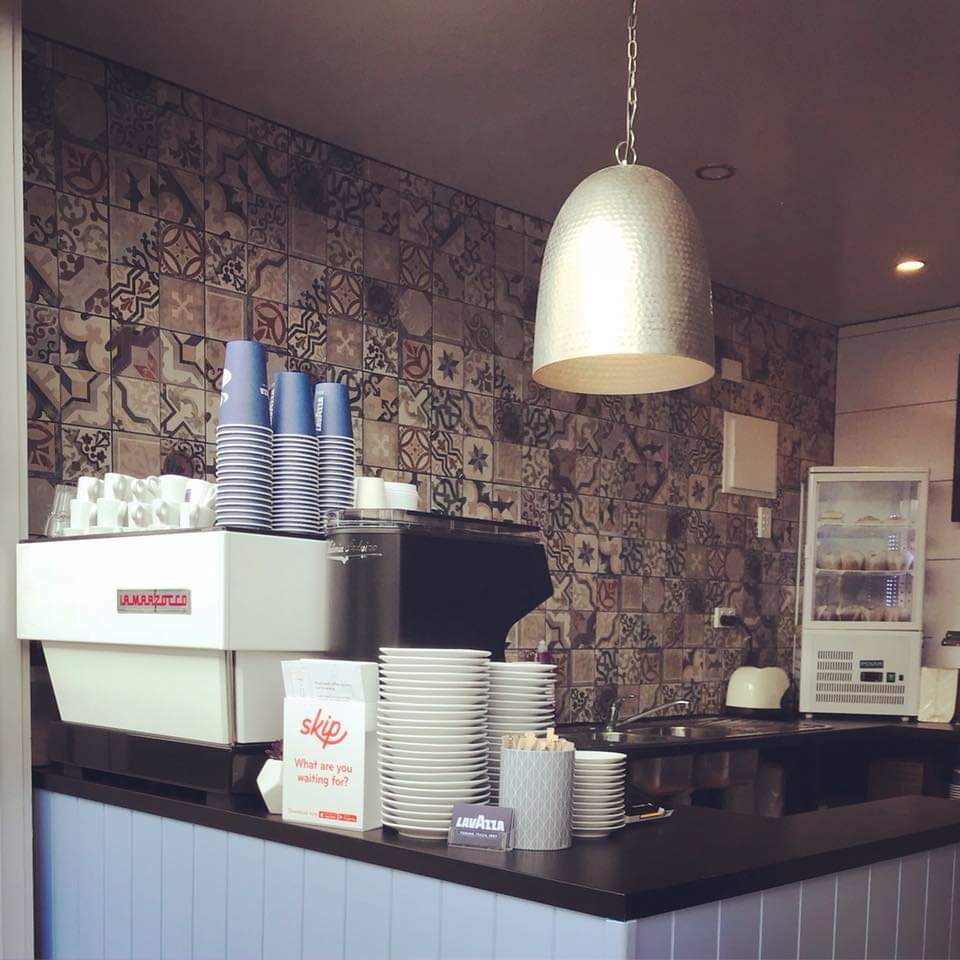Dunne and dusted coffee | cafe | 130 Nathan St, Brighton QLD 4017, Australia | 0420202056 OR +61 420 202 056