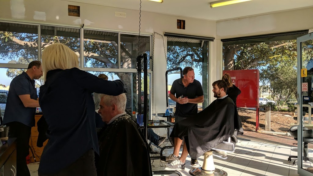 Wiseguys Mens Hairstylists | 1/3 Wyndham St, Drysdale VIC 3222, Australia | Phone: (03) 5253 2206