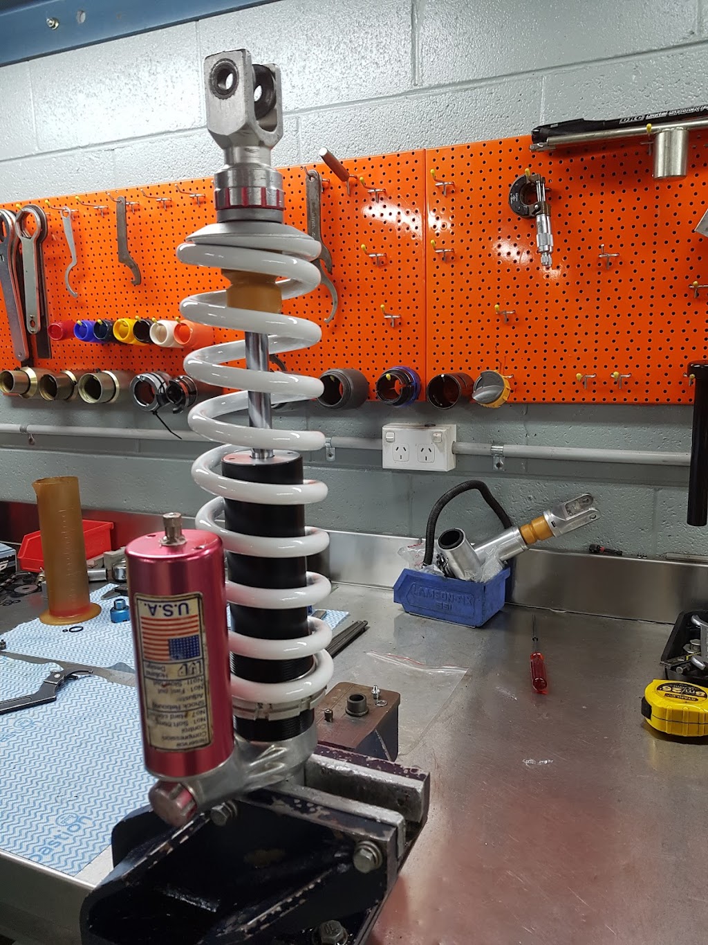 Dirtbike Factory | 6/45 Kemblawarra Rd, Warrawong NSW 2502, Australia | Phone: 0457 299 436