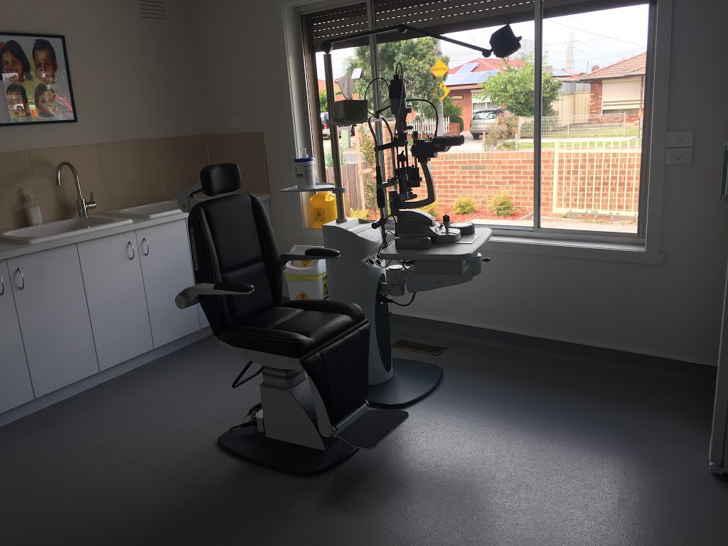 Dr Thanh Nguyen | 204 Furlong Rd, St Albans VIC 3021, Australia | Phone: (03) 9077 3235