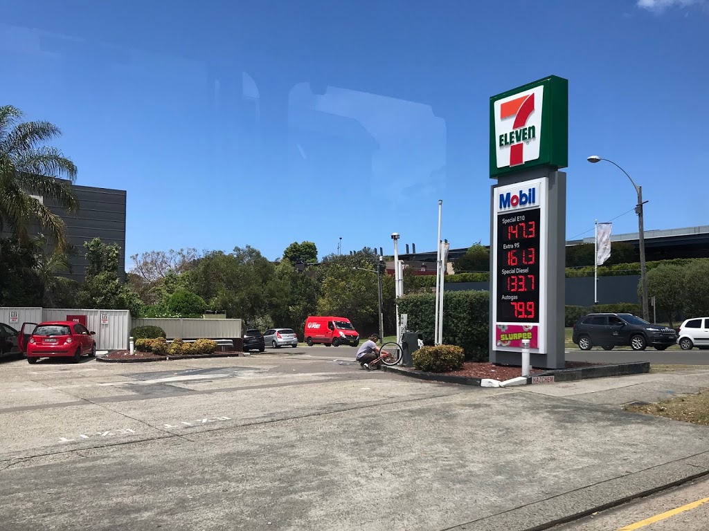 7-Eleven Dee Why | 940 Pittwater Rd, Dee Why NSW 2099, Australia | Phone: (02) 9971 7660