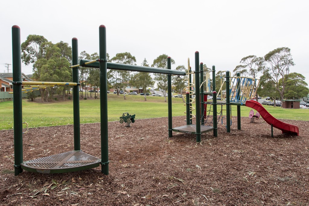 Attunga Park Public Playground | 17 Frederick St, Charlestown NSW 2290, Australia | Phone: (02) 4921 0333