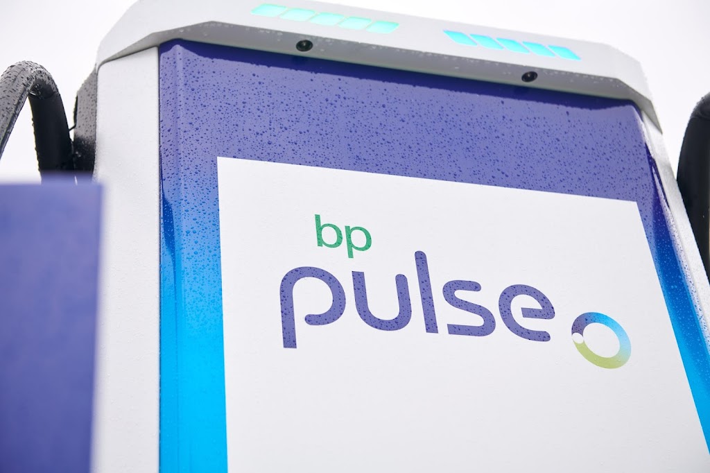 bp pulse Charging Station | Hume Fwy, Wangaratta South VIC 3675, Australia | Phone: 1300 002 738