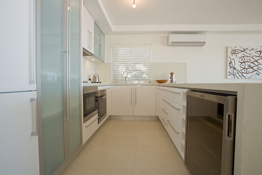 Las Rias Holiday Apartments | 8 Quamby Pl, Noosa Heads QLD 4567, Australia | Phone: (07) 5447 2799