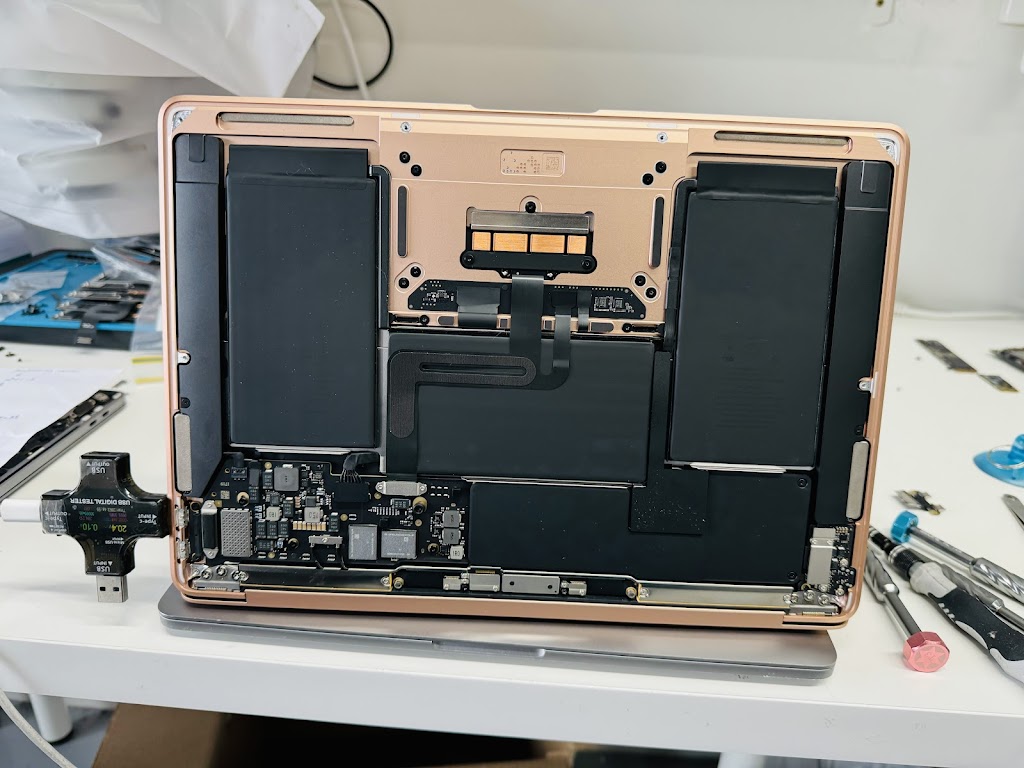 Werribee Phone Repair | 5 Azolla Ave, Werribee VIC 3030, Australia | Phone: 0433 765 612