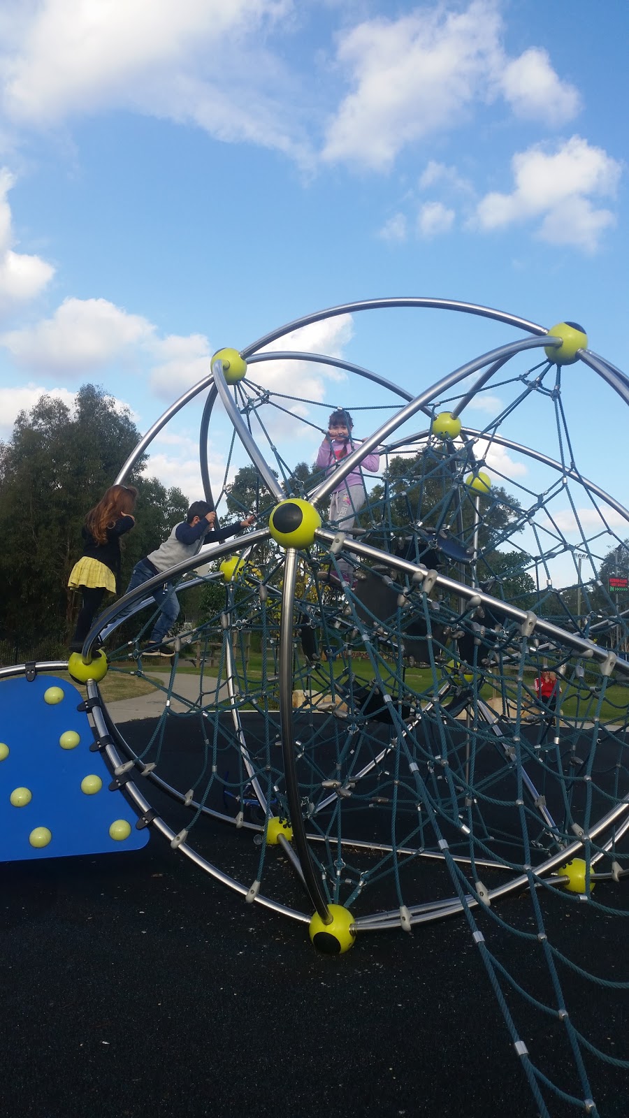 Clear Paddock Childrens Playground | gym | 743 Smithfield Rd, Edensor Park NSW 2176, Australia