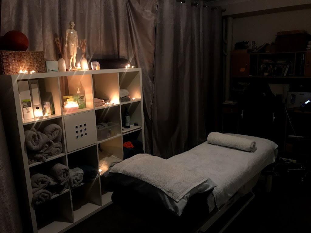 Advanced Massage Therapy | duplex 2/12B Binalong Rd, Pendle Hill NSW 2145, Australia | Phone: 0413 021 995
