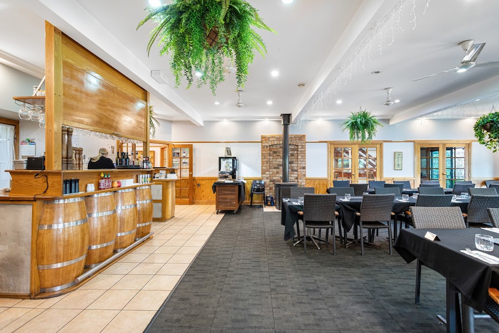 Cedar Creek Estate Restaurant & Cafe | 104 Hartley Rd, Tamborine Mountain QLD 4272, Australia | Phone: (07) 5545 1666