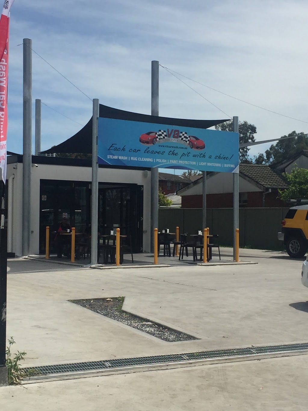 V8 Car Wash And Cafe | cafe | 221 Hoxton Park Rd, Cartwright NSW 2168, Australia