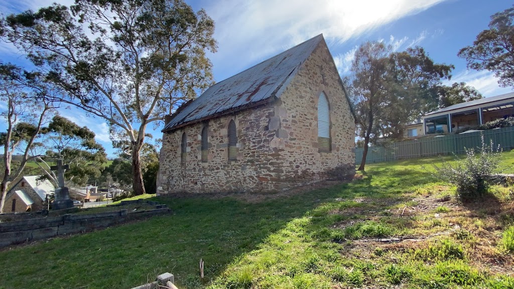 St Marks Anglican cemetery | 90 Onkaparinga Valley Rd, Woodside SA 5244, Australia