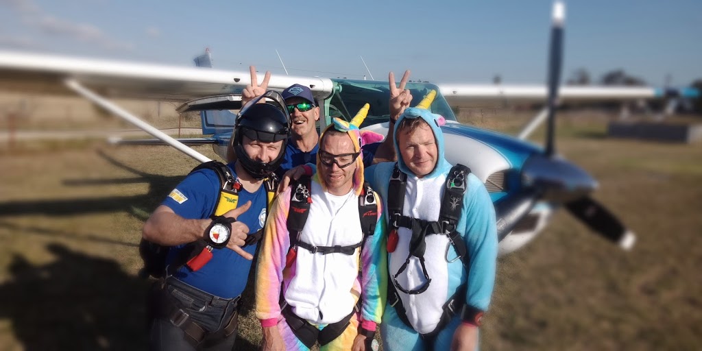 Skydive Elderslie - Newcastle Sport Parachute Club |  | 690c Moores Ln, Elderslie NSW 2335, Australia | 0249381040 OR +61 2 4938 1040